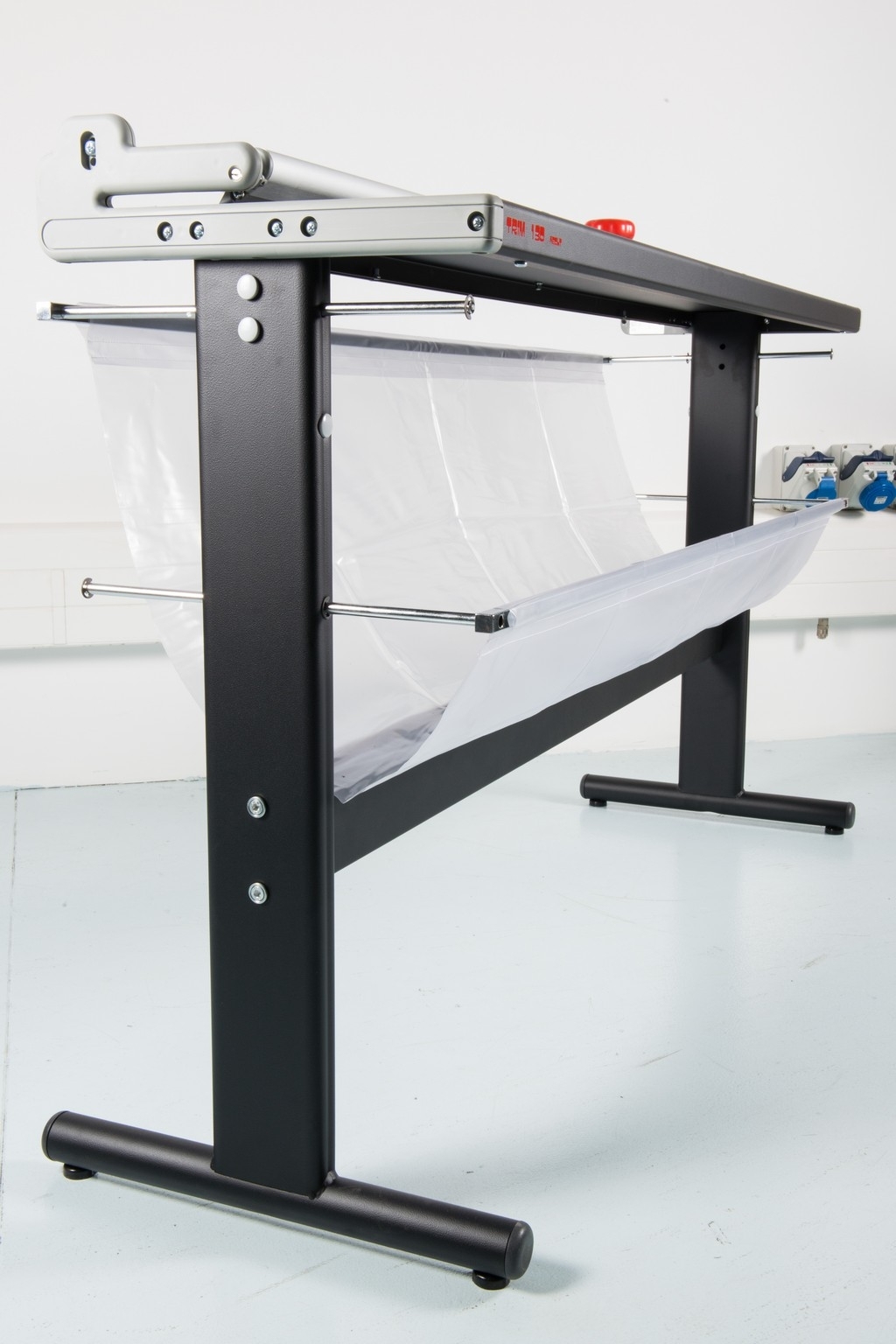 NEOLT Schneidetisch MT 250cm